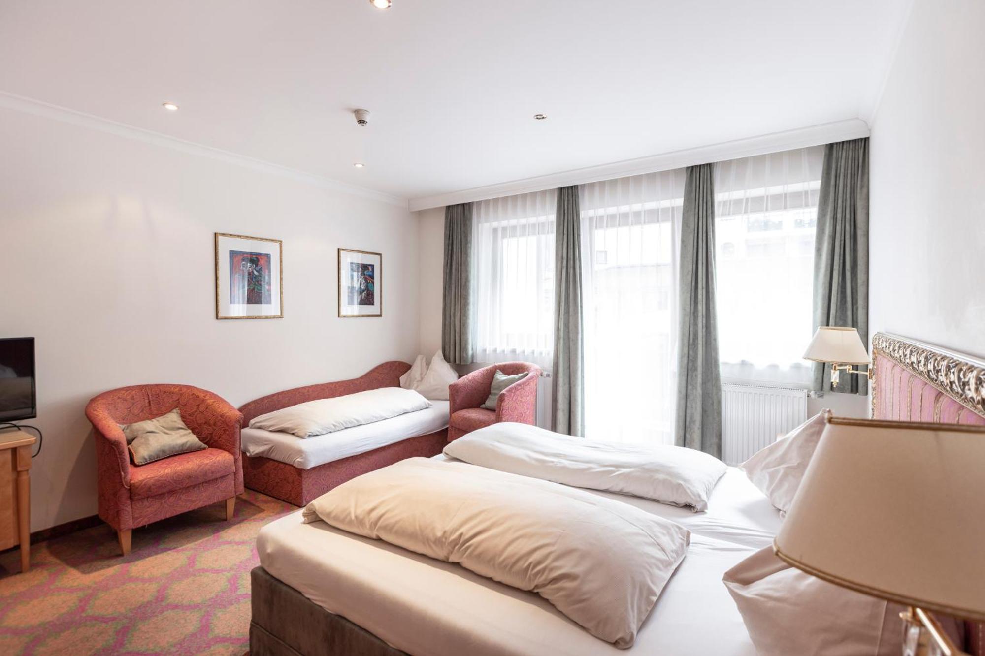 Heart Hotel Nordstern ไมย์อาโฮเฟิน ภายนอก รูปภาพ