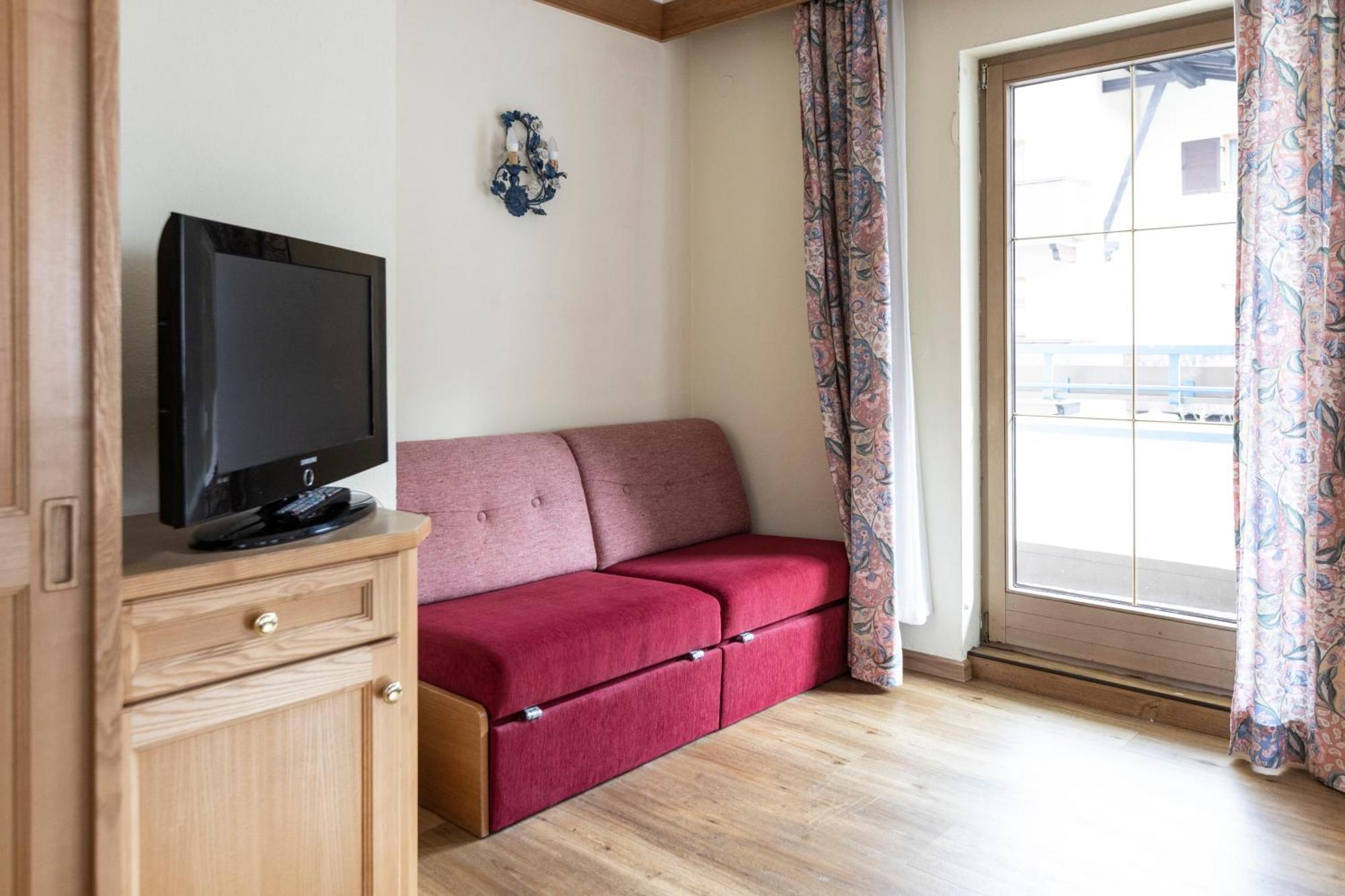 Heart Hotel Nordstern ไมย์อาโฮเฟิน ภายนอก รูปภาพ