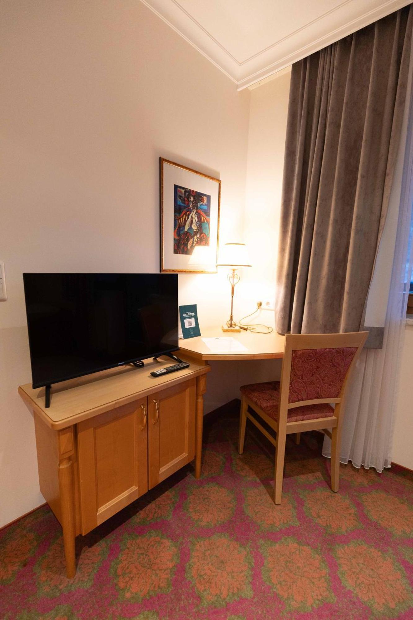 Heart Hotel Nordstern ไมย์อาโฮเฟิน ภายนอก รูปภาพ