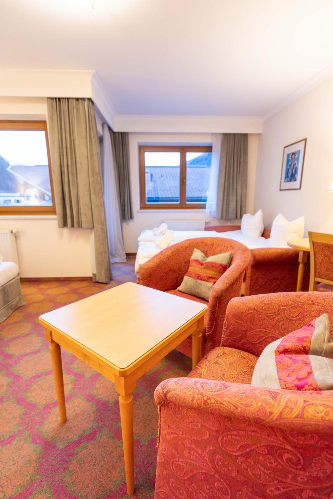 Heart Hotel Nordstern ไมย์อาโฮเฟิน ภายนอก รูปภาพ