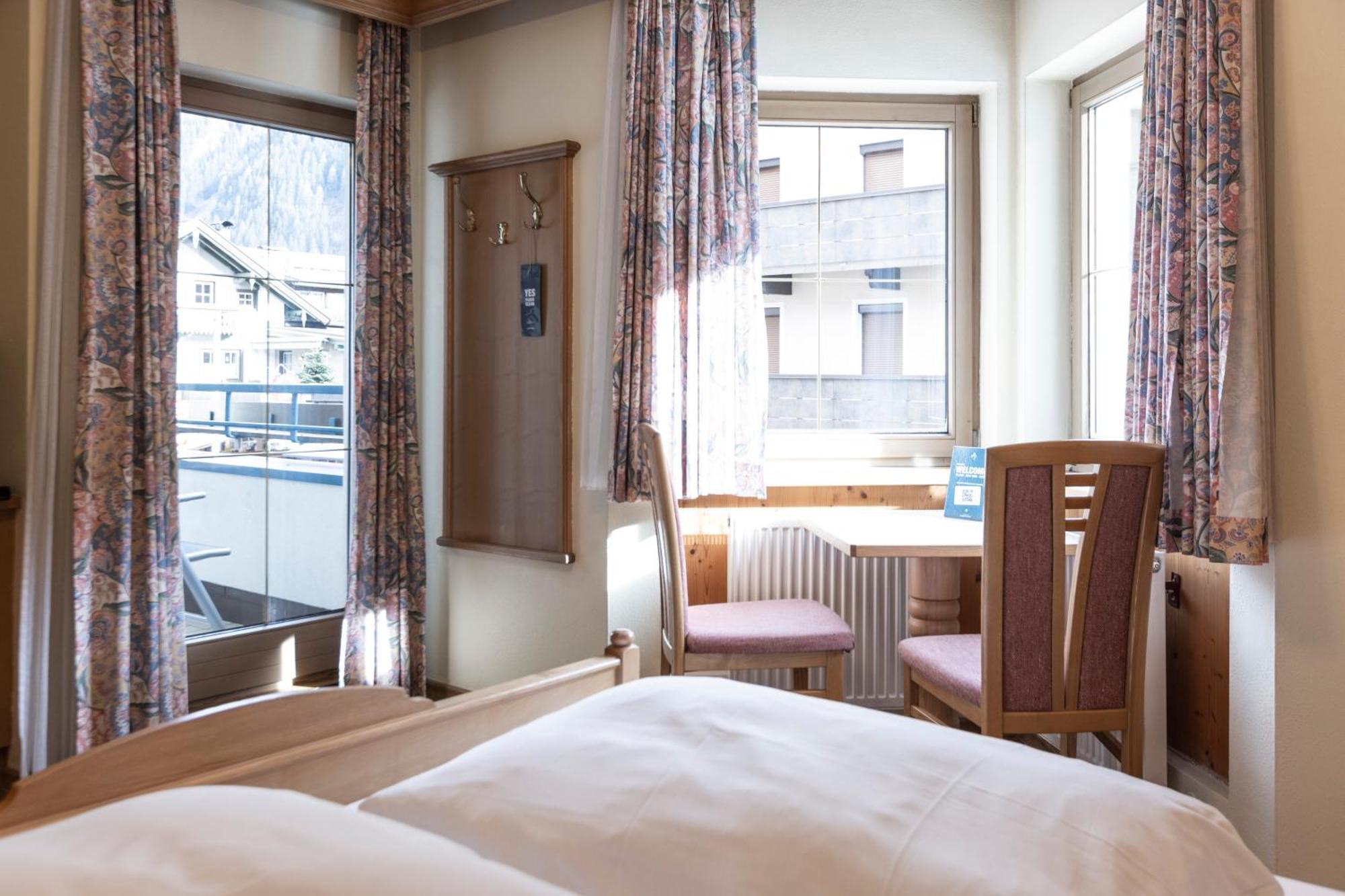 Heart Hotel Nordstern ไมย์อาโฮเฟิน ภายนอก รูปภาพ