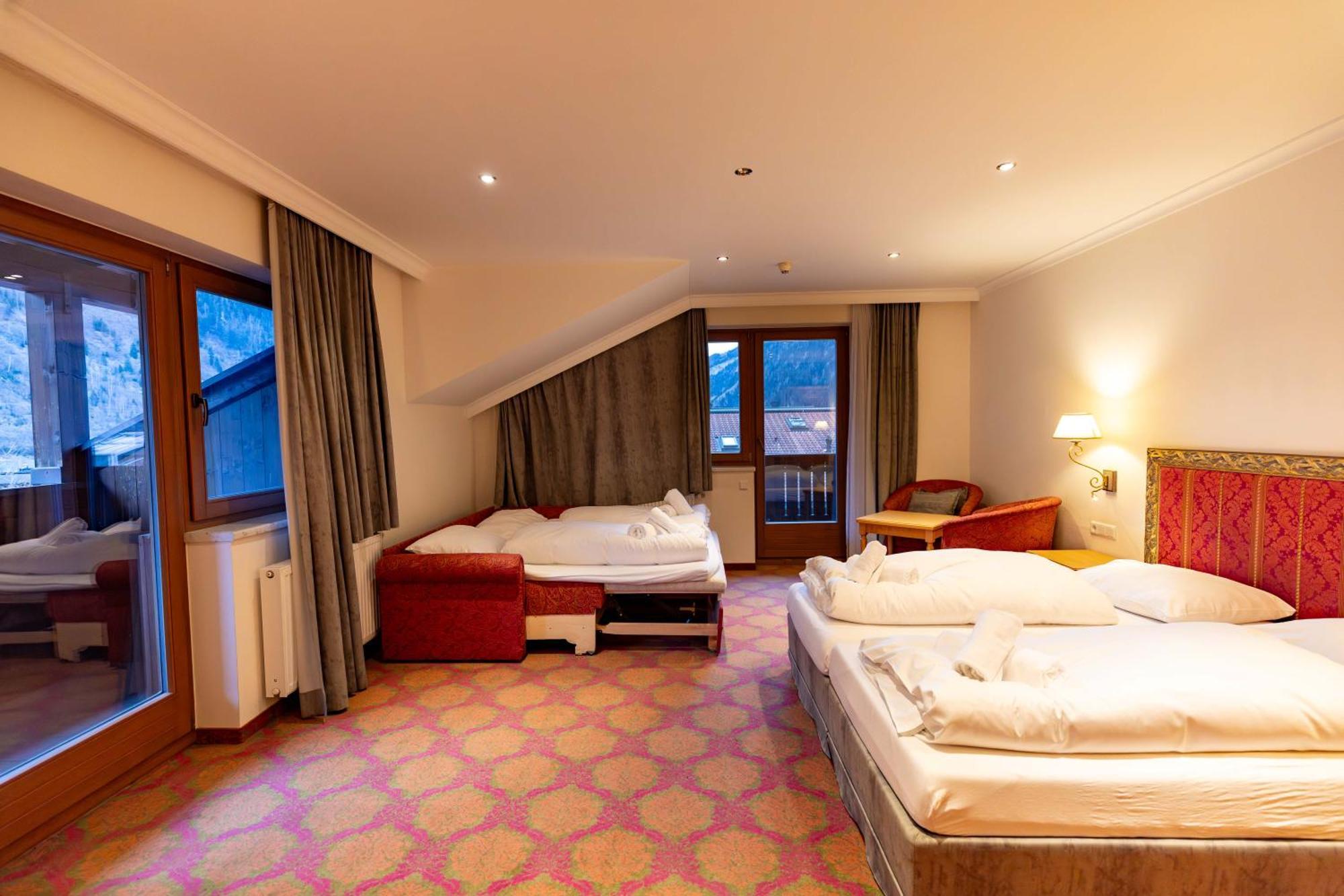 Heart Hotel Nordstern ไมย์อาโฮเฟิน ภายนอก รูปภาพ